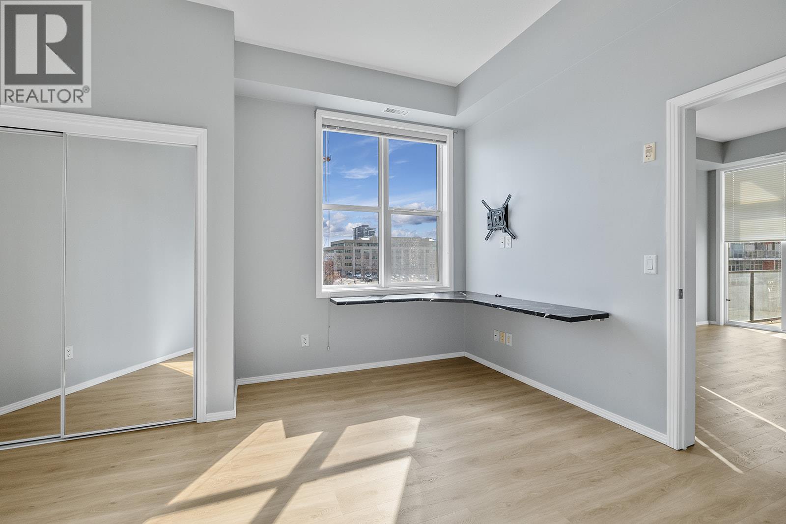 311 1327 St. Paul Street, Kelowna