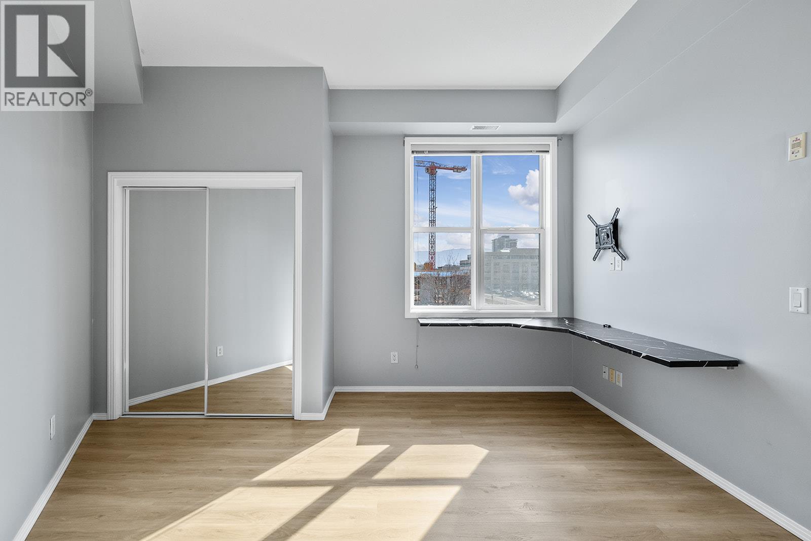 311 1327 St. Paul Street, Kelowna