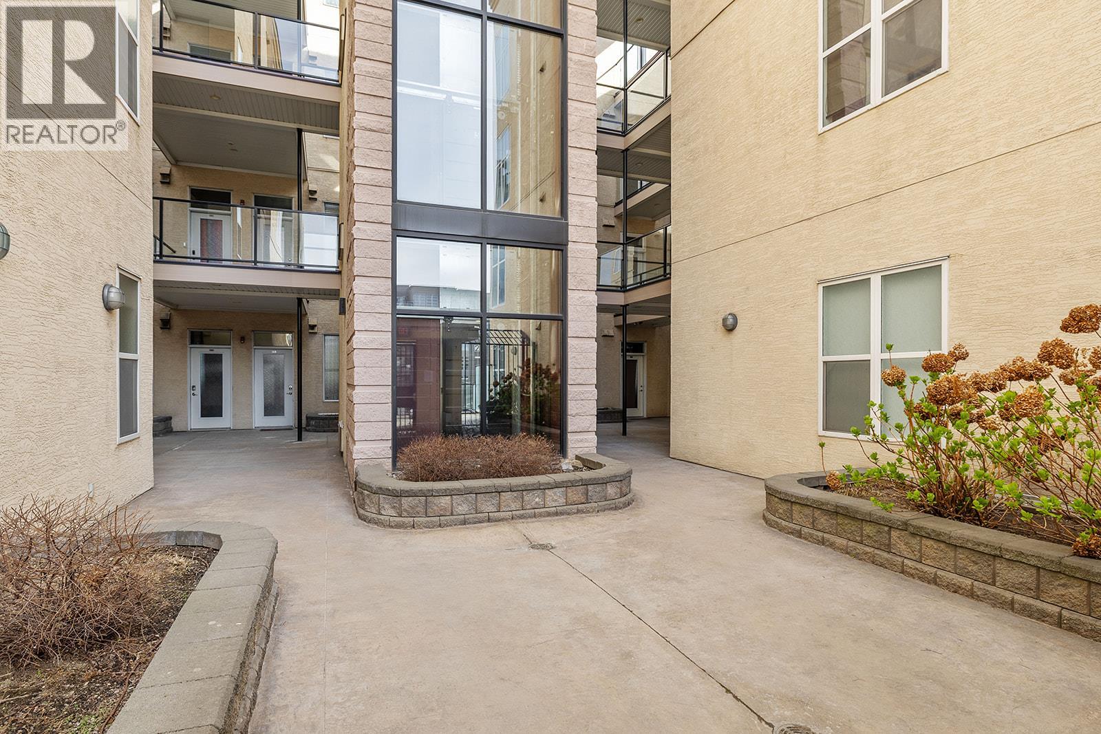 311 1327 St. Paul Street, Kelowna