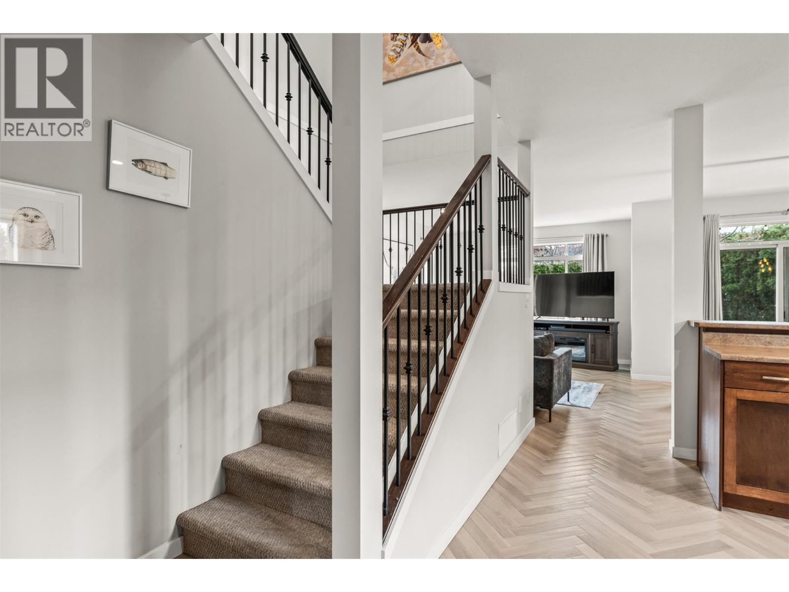 10 100 Palmer Road, Vernon