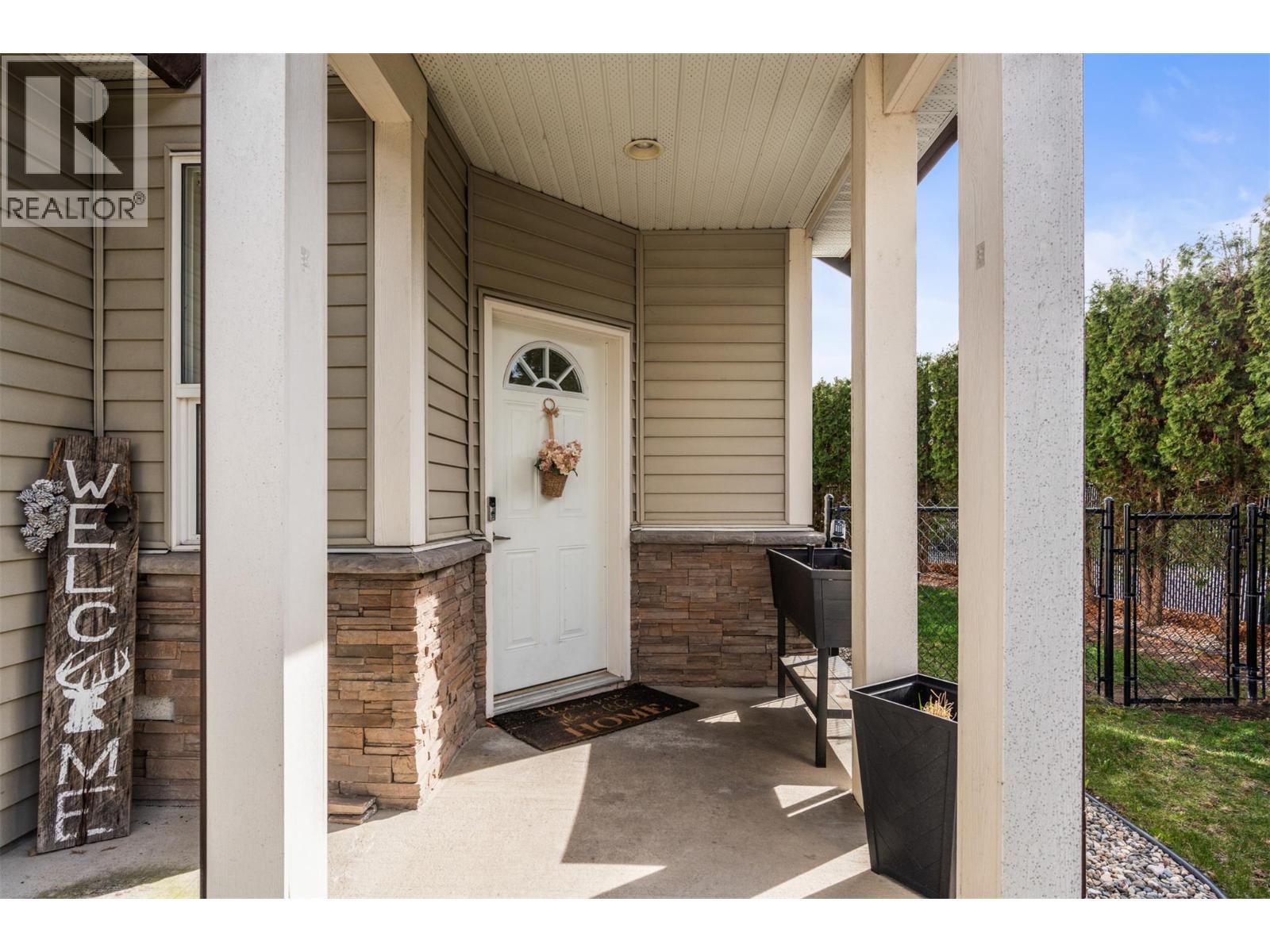 10 100 Palmer Road, Vernon