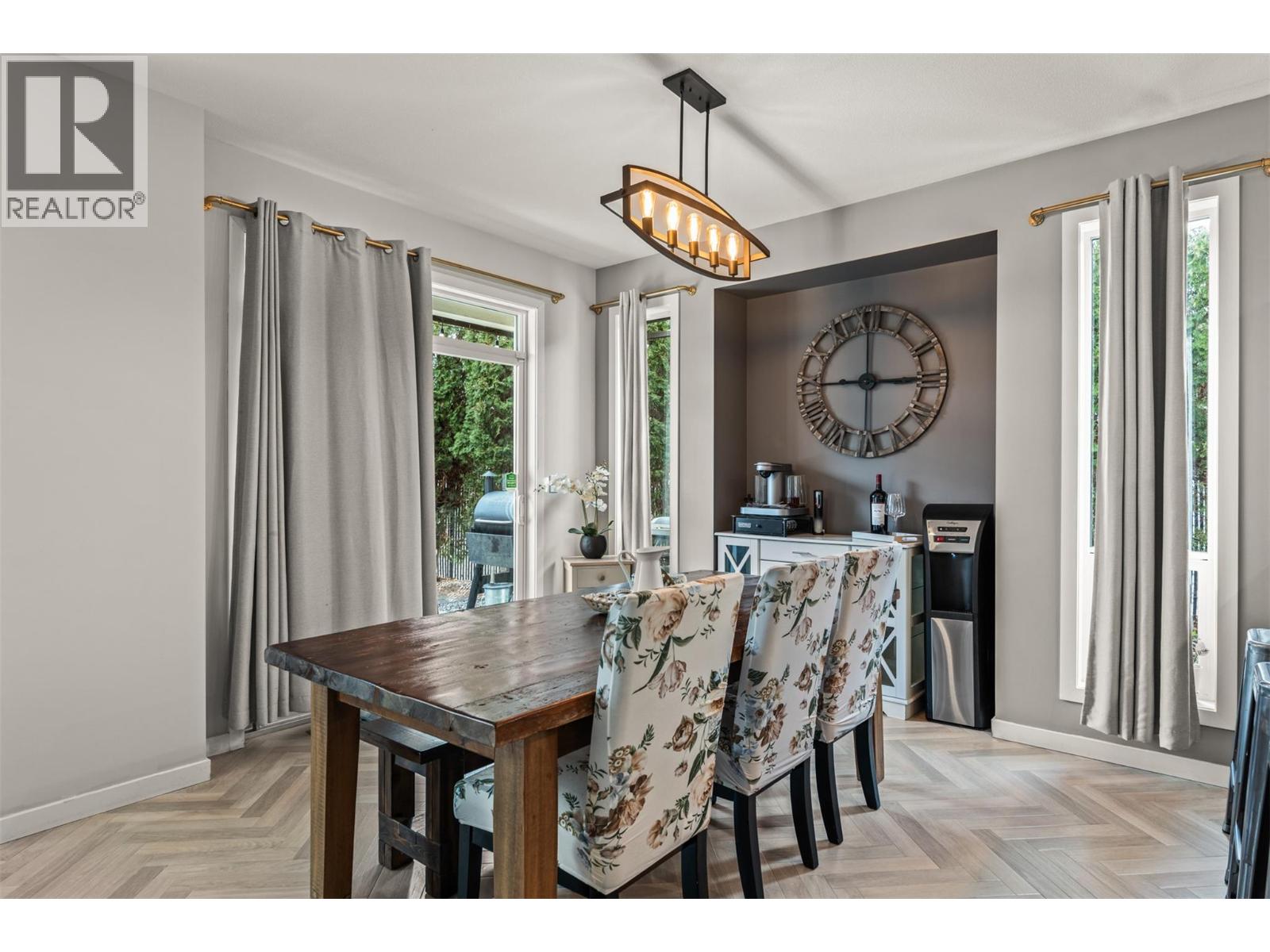 10 100 Palmer Road, Vernon