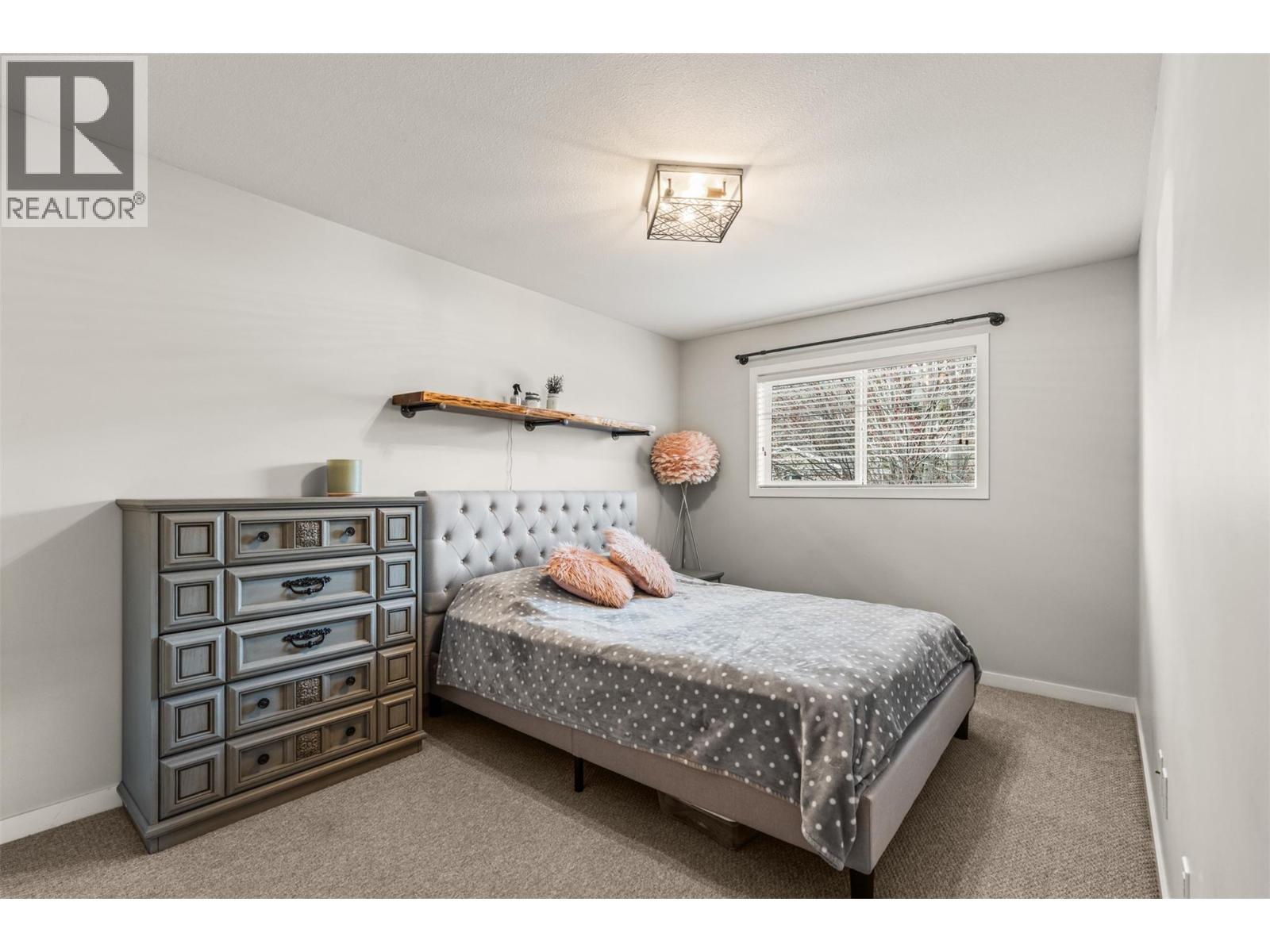 10 100 Palmer Road, Vernon