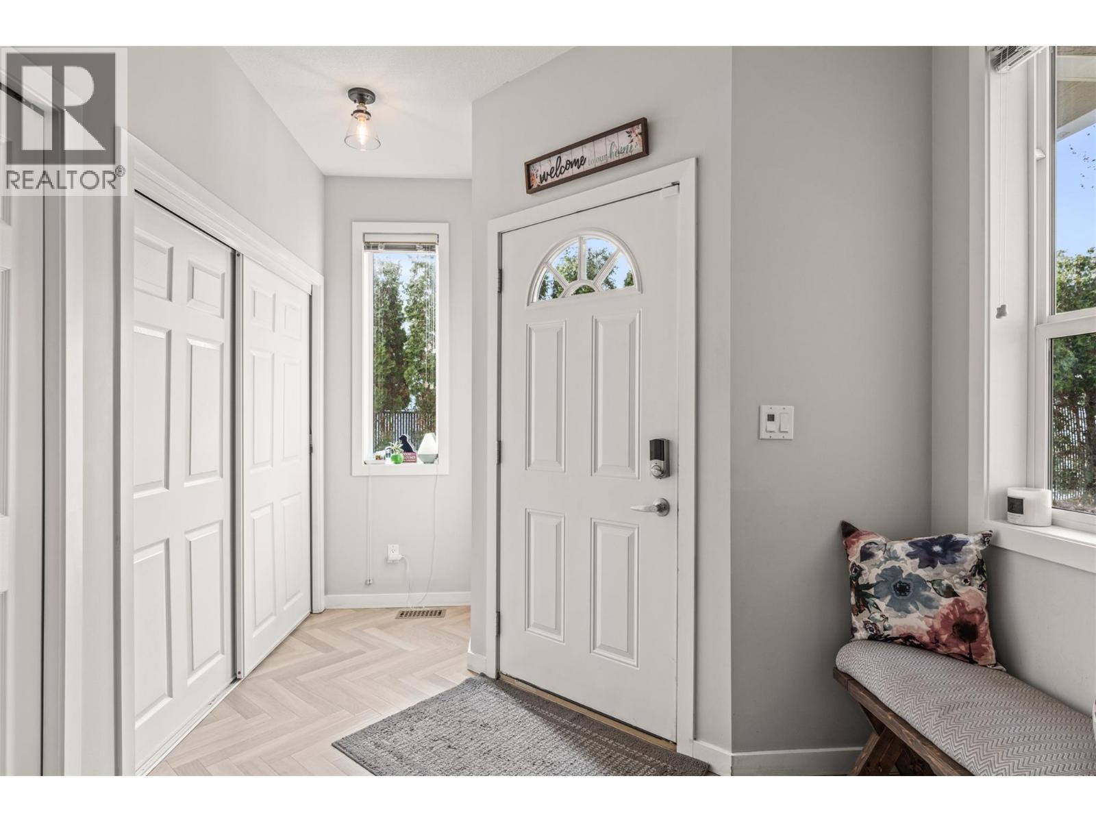 10 100 Palmer Road, Vernon