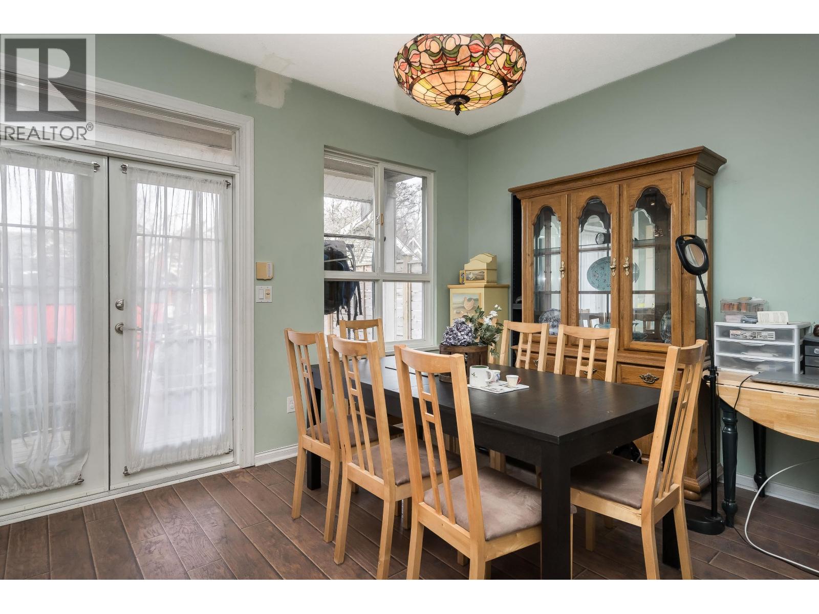 137 STAR CRESCENT, New Westminster