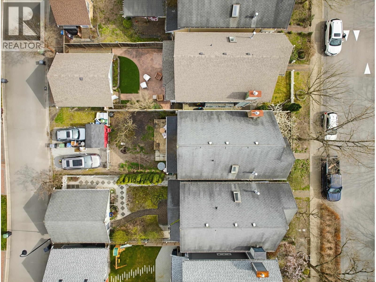 137 STAR CRESCENT, New Westminster