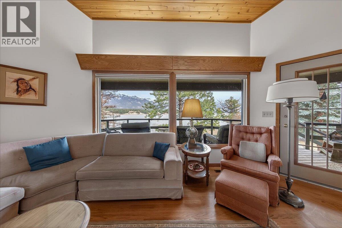  2376 Ruault Road, Invermere