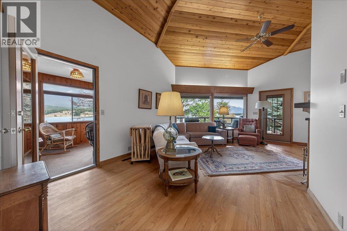  2376 Ruault Road, Invermere