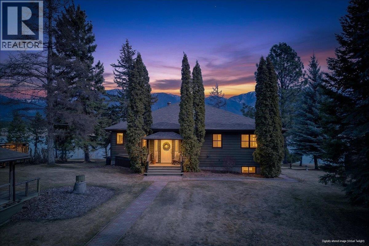  2376 Ruault Road, Invermere