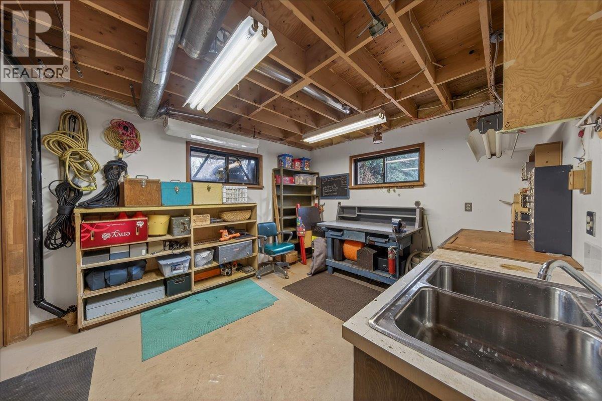  2376 Ruault Road, Invermere