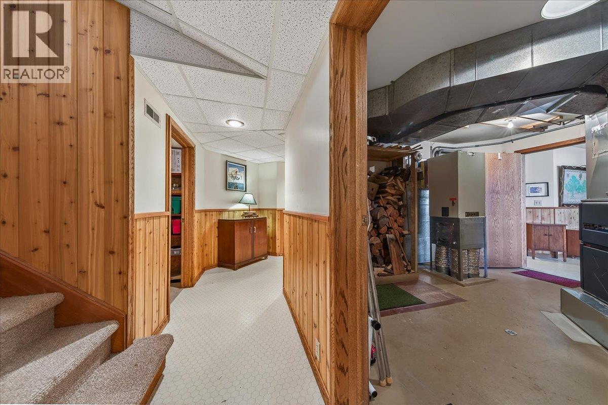  2376 Ruault Road, Invermere