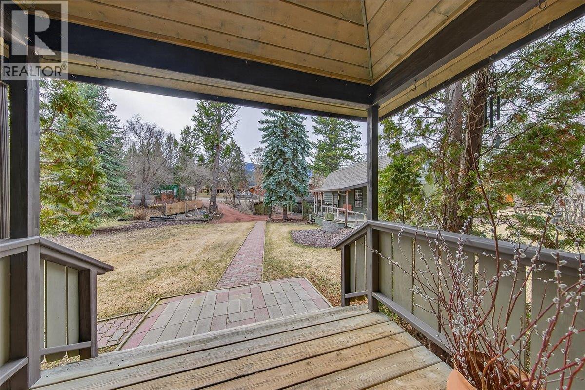  2376 Ruault Road, Invermere