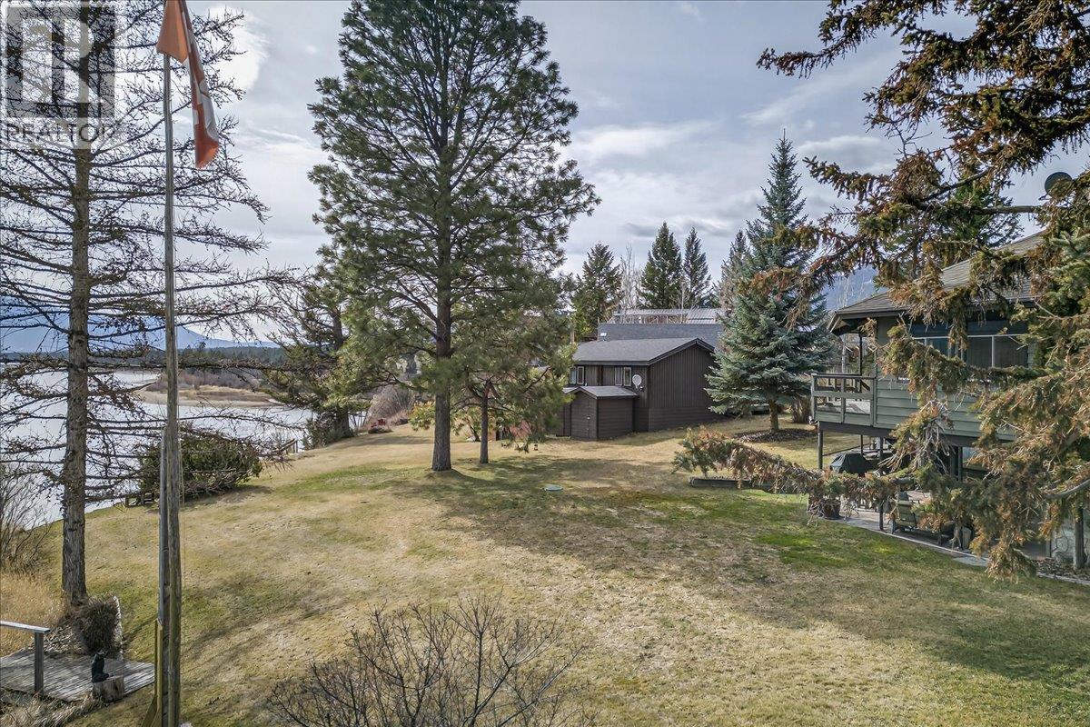 2376 Ruault Road, Invermere
