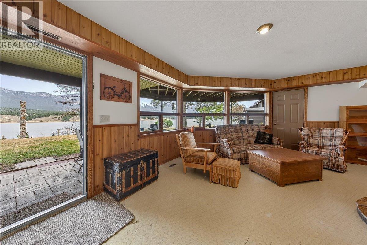  2376 Ruault Road, Invermere