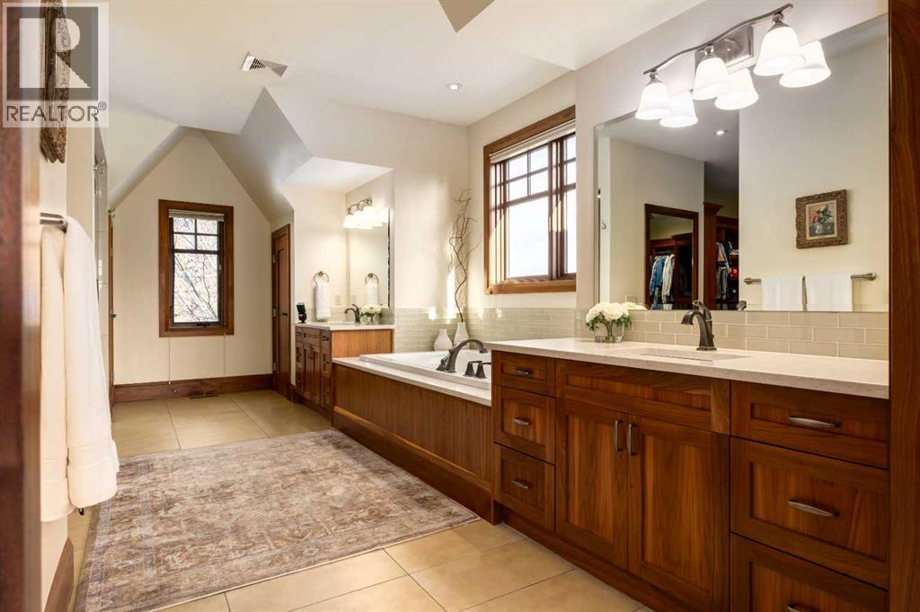 Single Family House for Sale in  Madison Avenue SW Elboya Calgary 