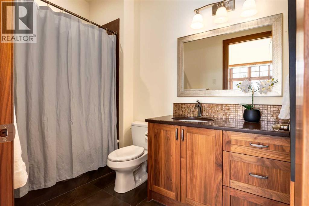 Single Family House for Sale in  Madison Avenue SW Elboya Calgary 