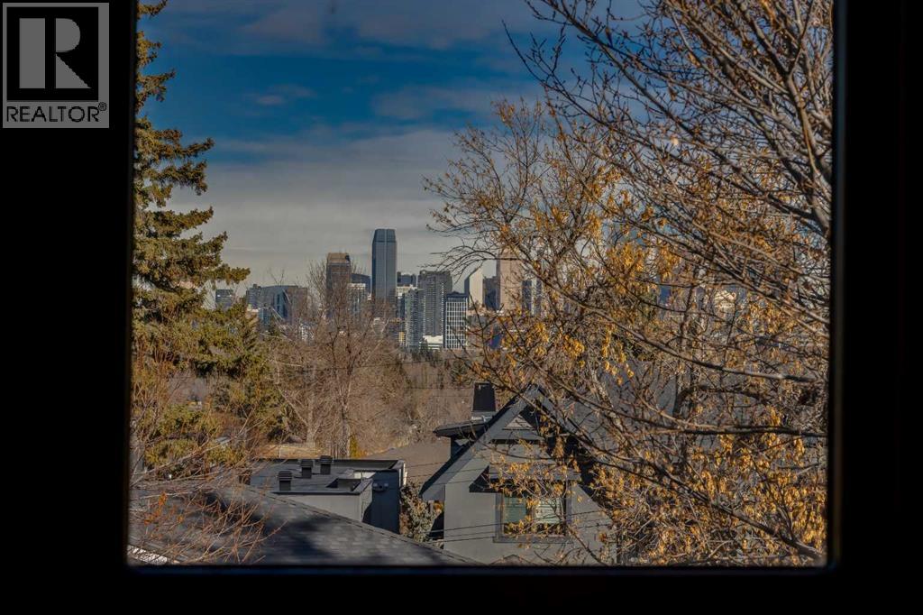 Single Family House for Sale in  Madison Avenue SW Elboya Calgary 