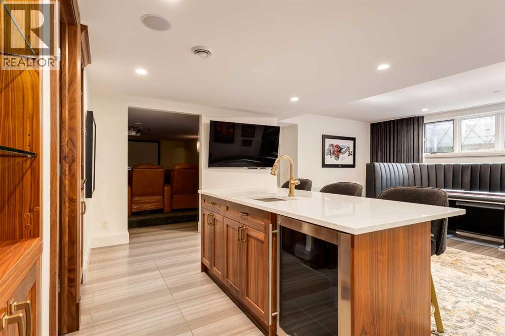 Single Family House for Sale in  Madison Avenue SW Elboya Calgary 