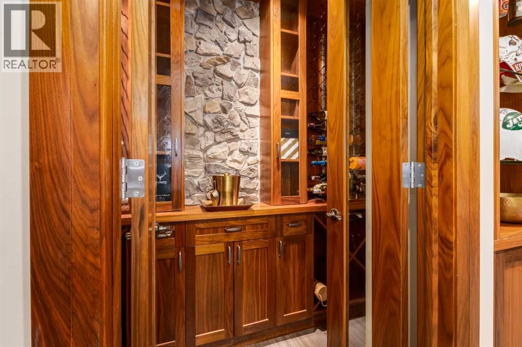 Single Family House for Sale in  Madison Avenue SW Elboya Calgary 