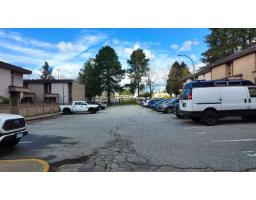 89 13776 Central Avenue, Surrey, BC V3T1R9 Photo 7