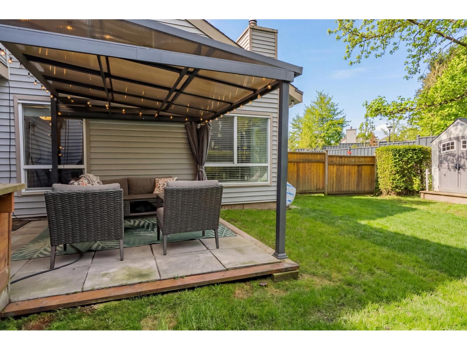 6076 W GREENSIDE DRIVE