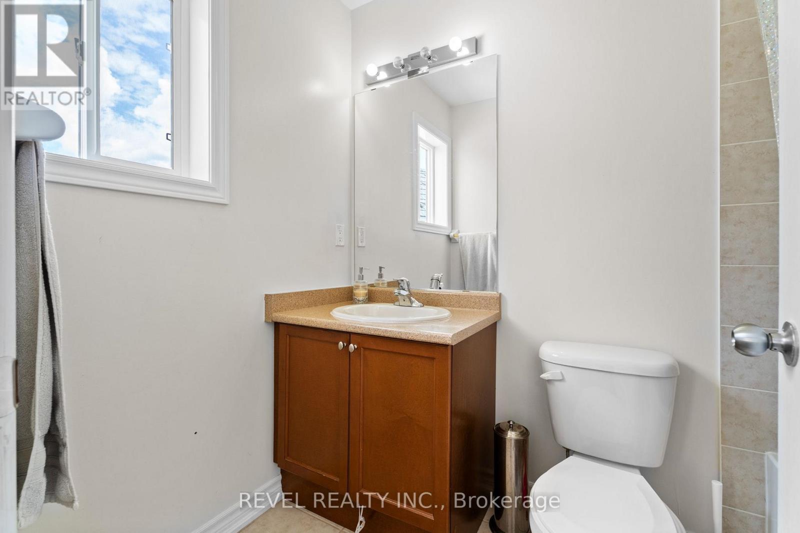 416 TANSLEY STREET - 33