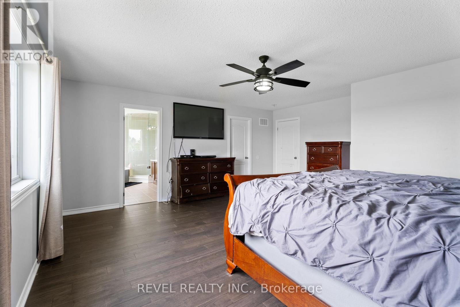 416 TANSLEY STREET - 24