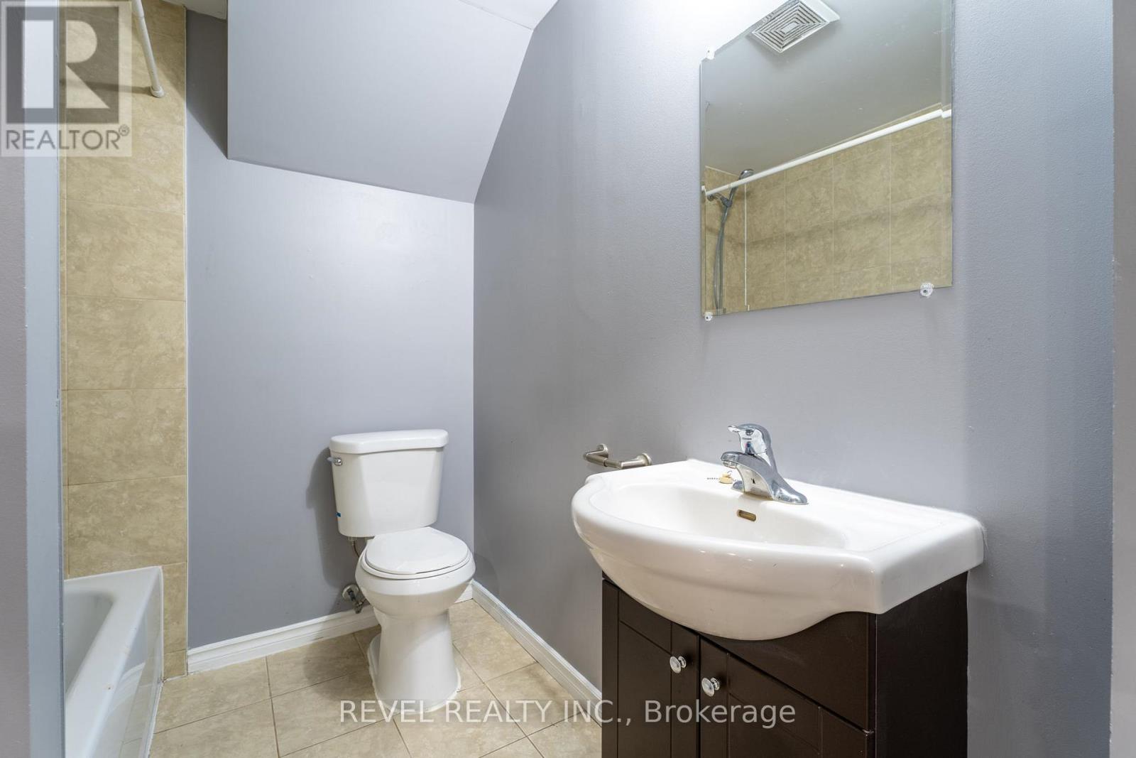 416 TANSLEY STREET - 45