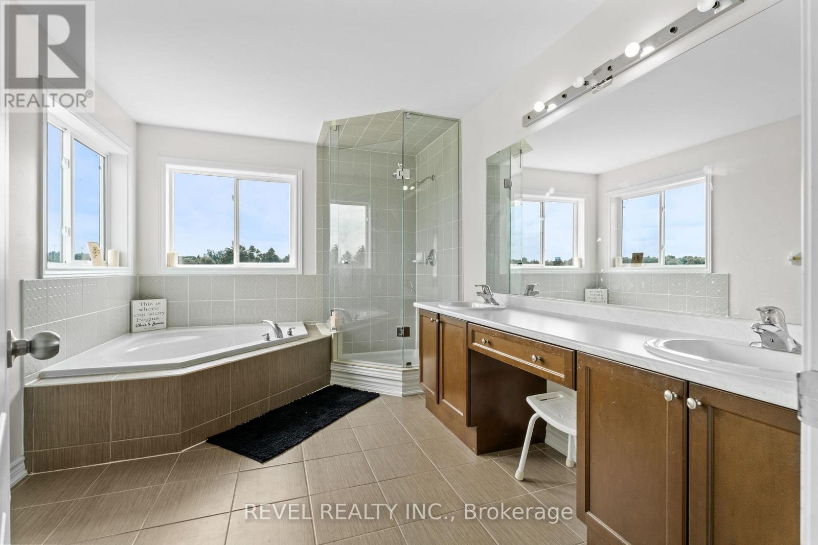 416 TANSLEY STREET - 27
