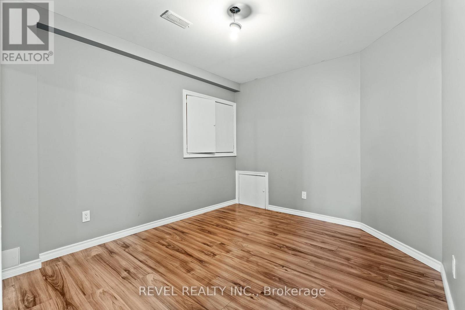 416 TANSLEY STREET - 43