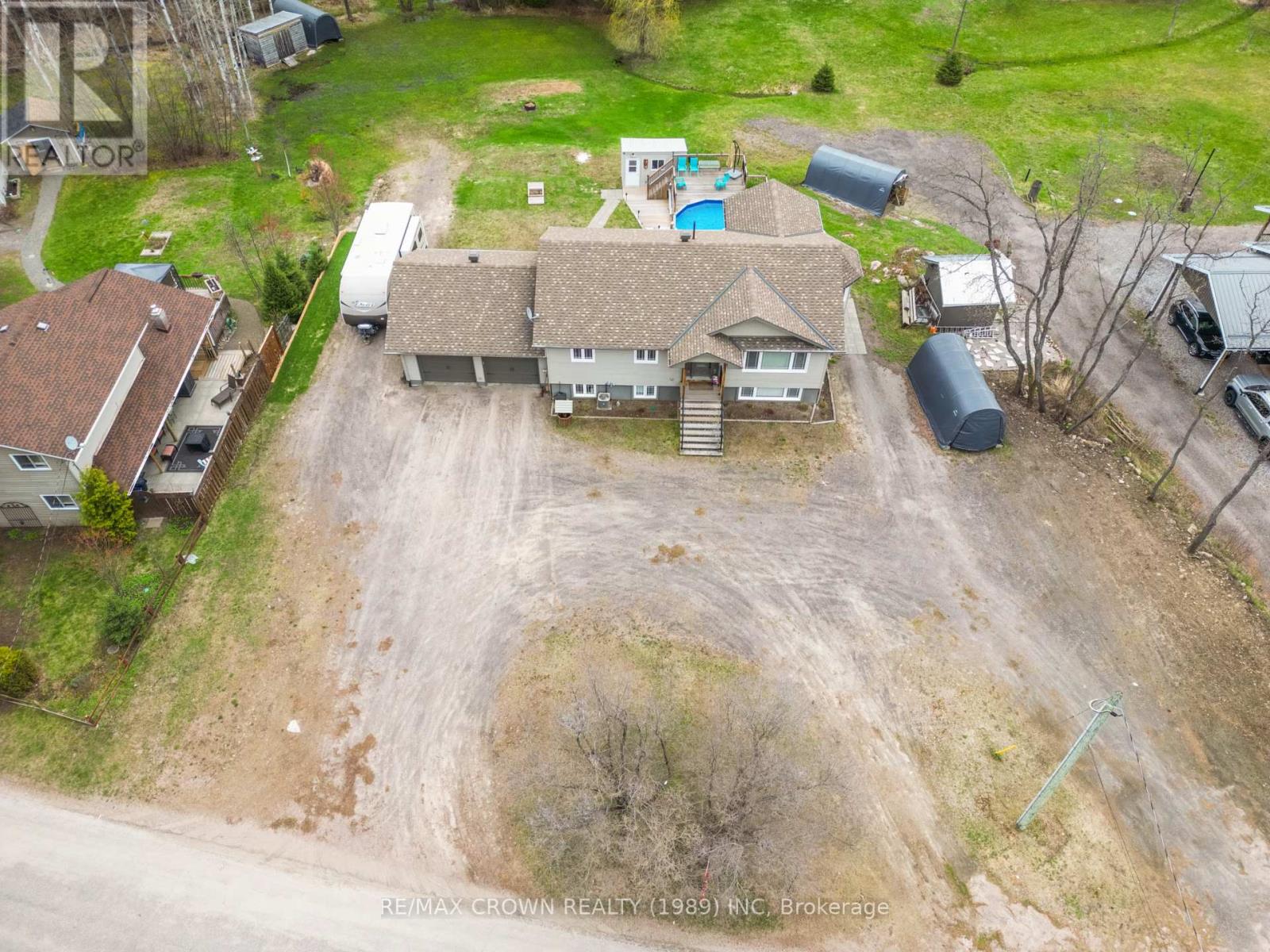 211 EGLINGTON ROAD N, East Ferris, Ontario