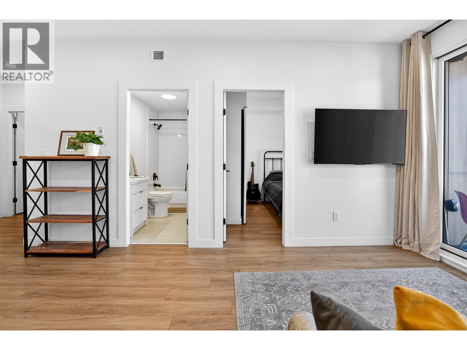 403 514 VICTORIA Street, Nelson