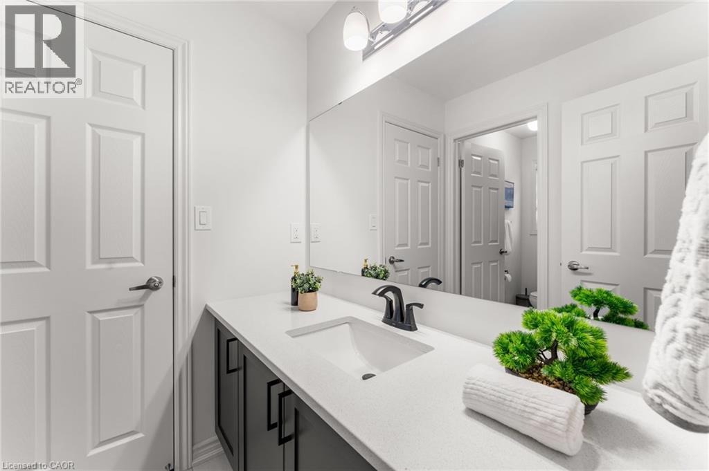 54 SPARROW Way - 36
