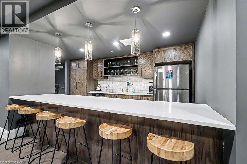 63 ARTHUR Street S Unit# 205, Guelph, Ontario, N1E0A8 — Photo 41