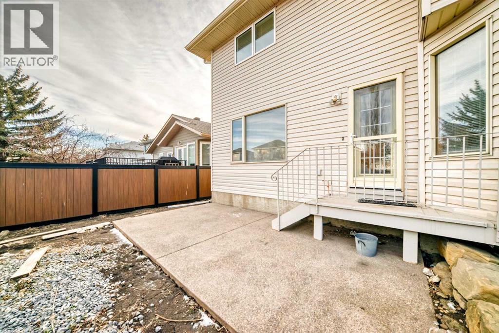 Single Family House for Sale in  Harvest Oak Green NE Harvest Hills Calgary 