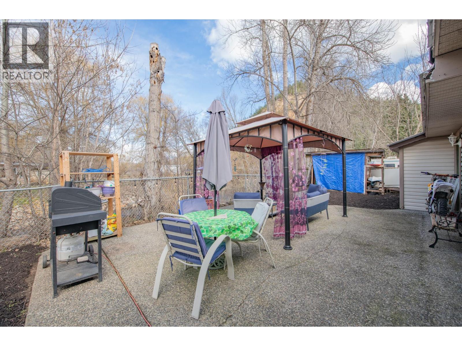  1775 Maple Street, Lumby