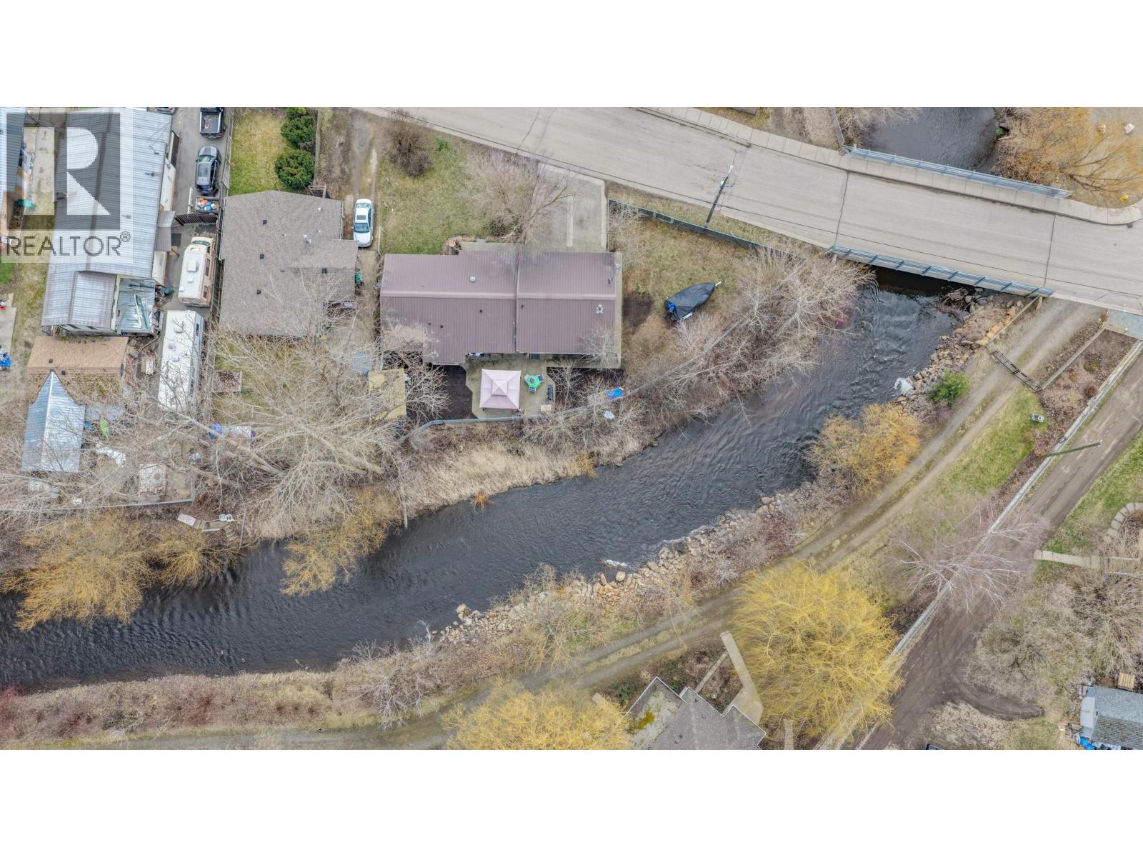  1775 Maple Street, Lumby