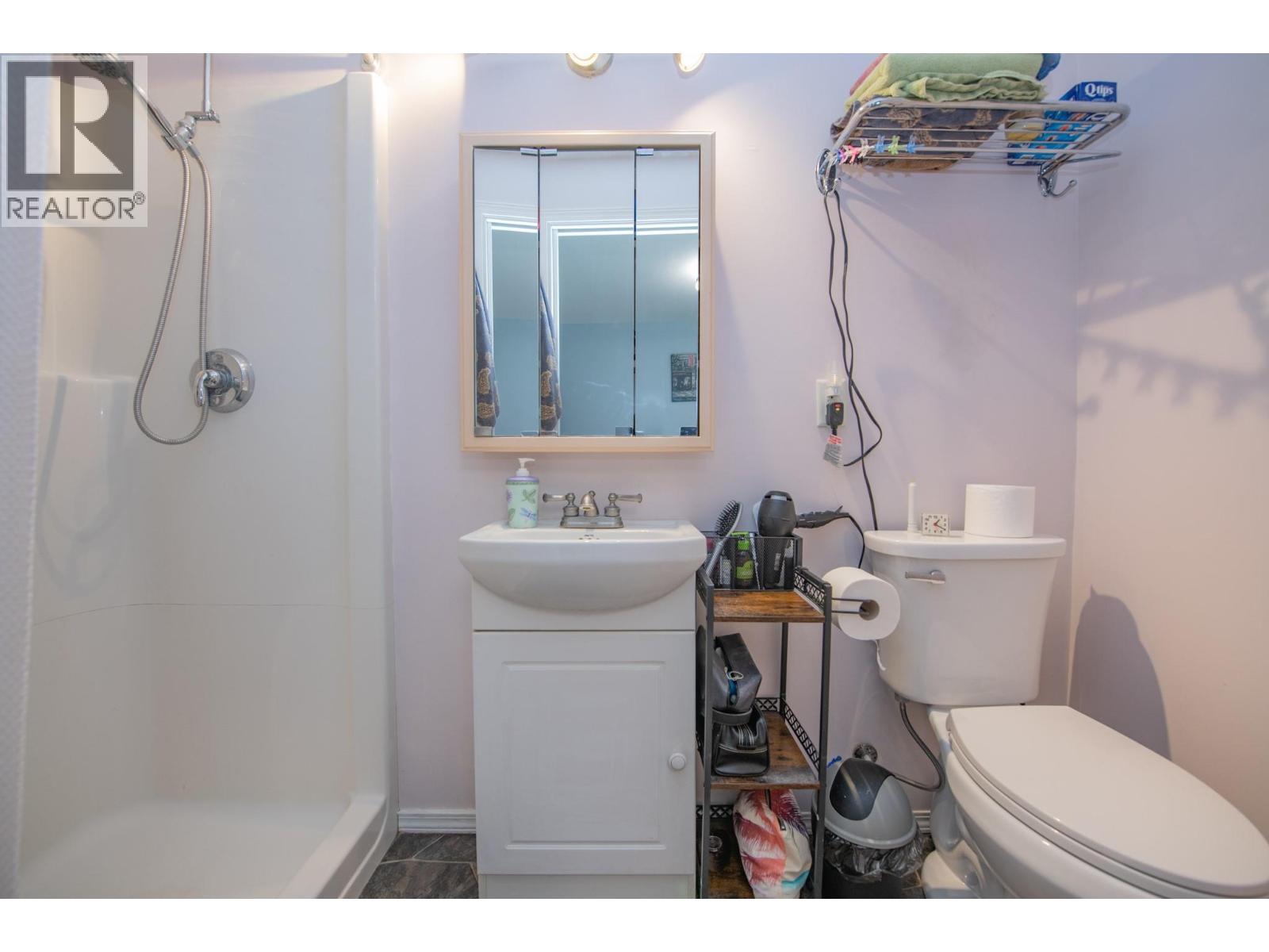  1775 Maple Street, Lumby