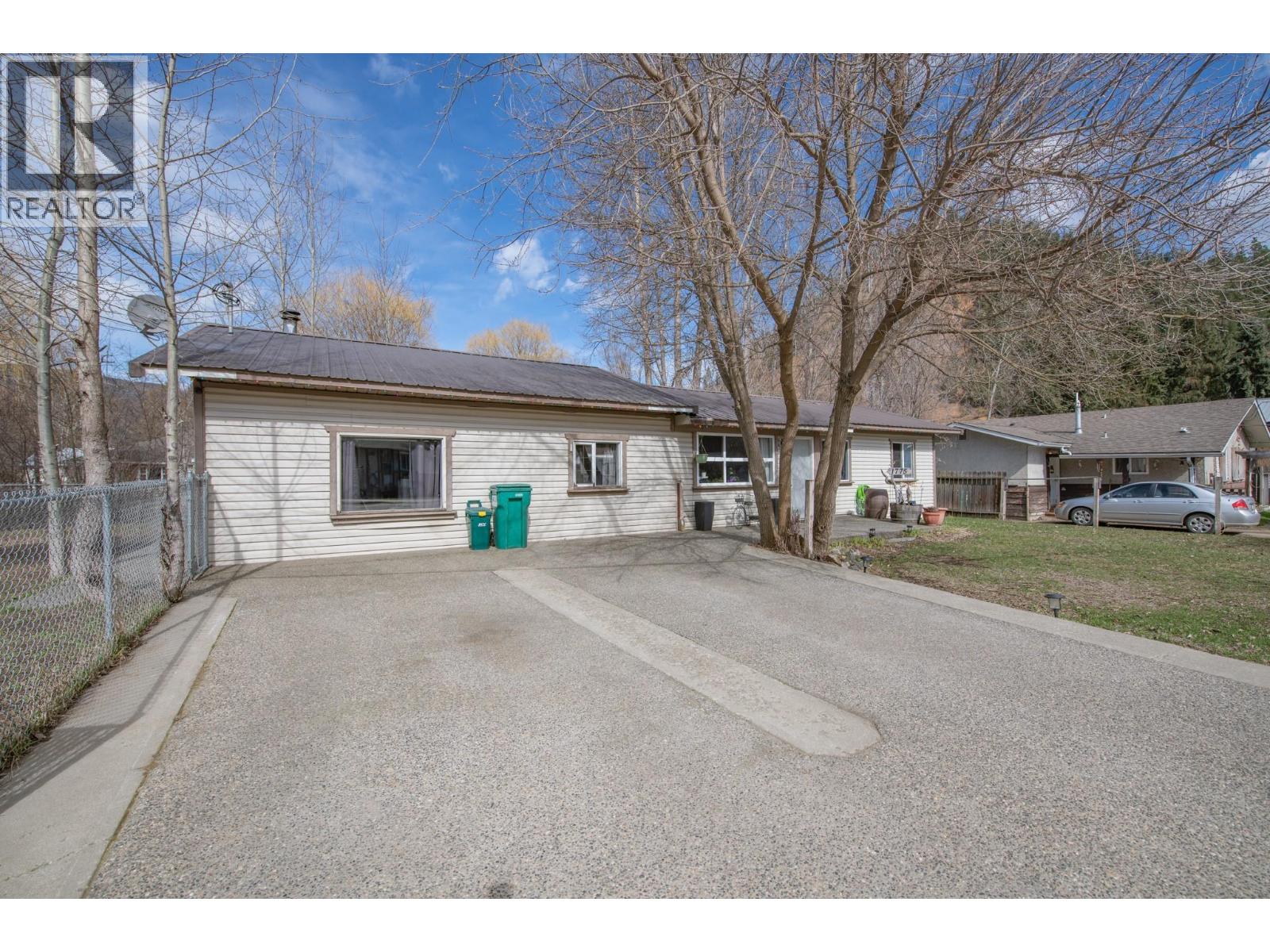  1775 Maple Street, Lumby