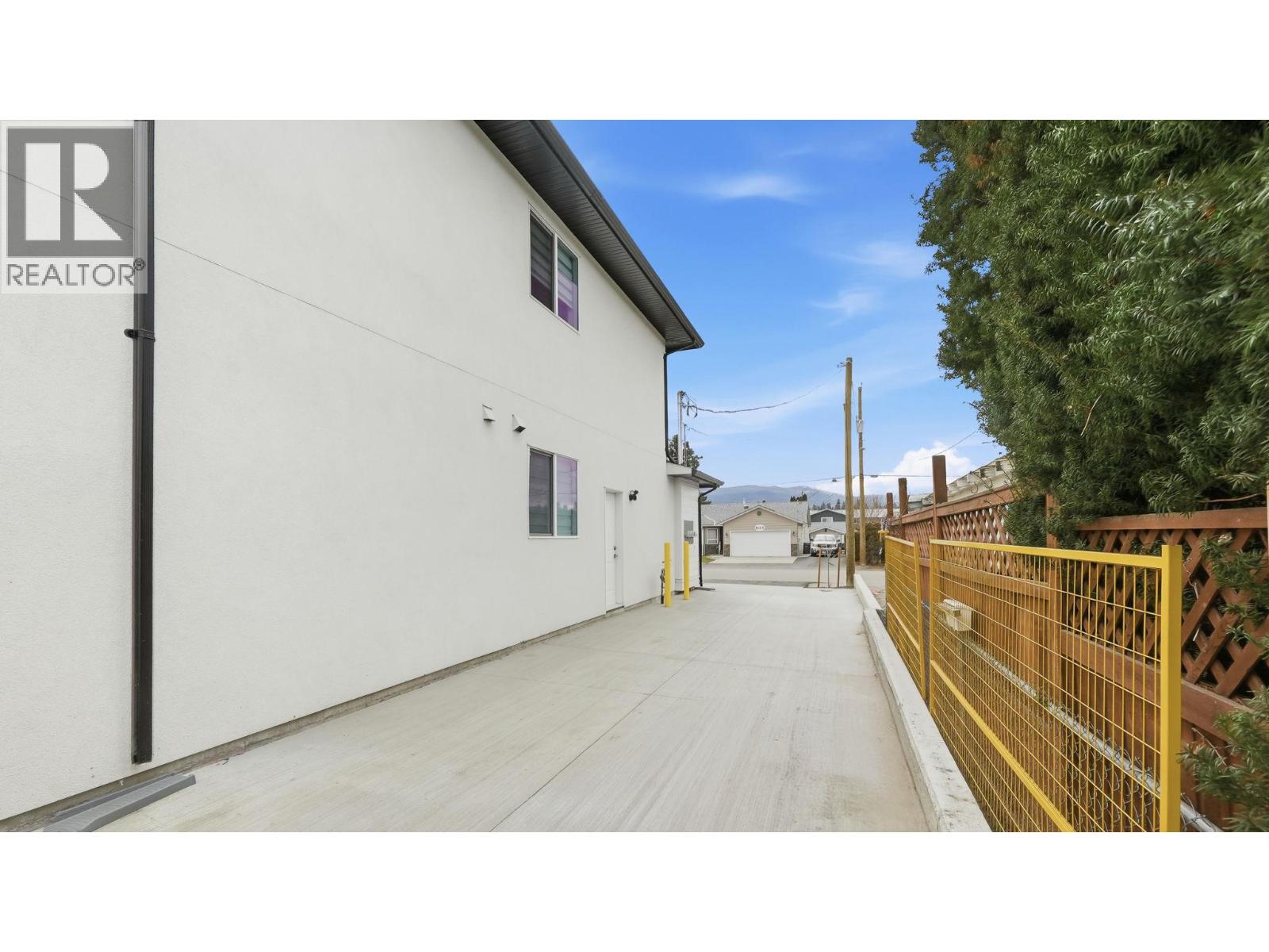  1220 Gaggin Road, Kelowna