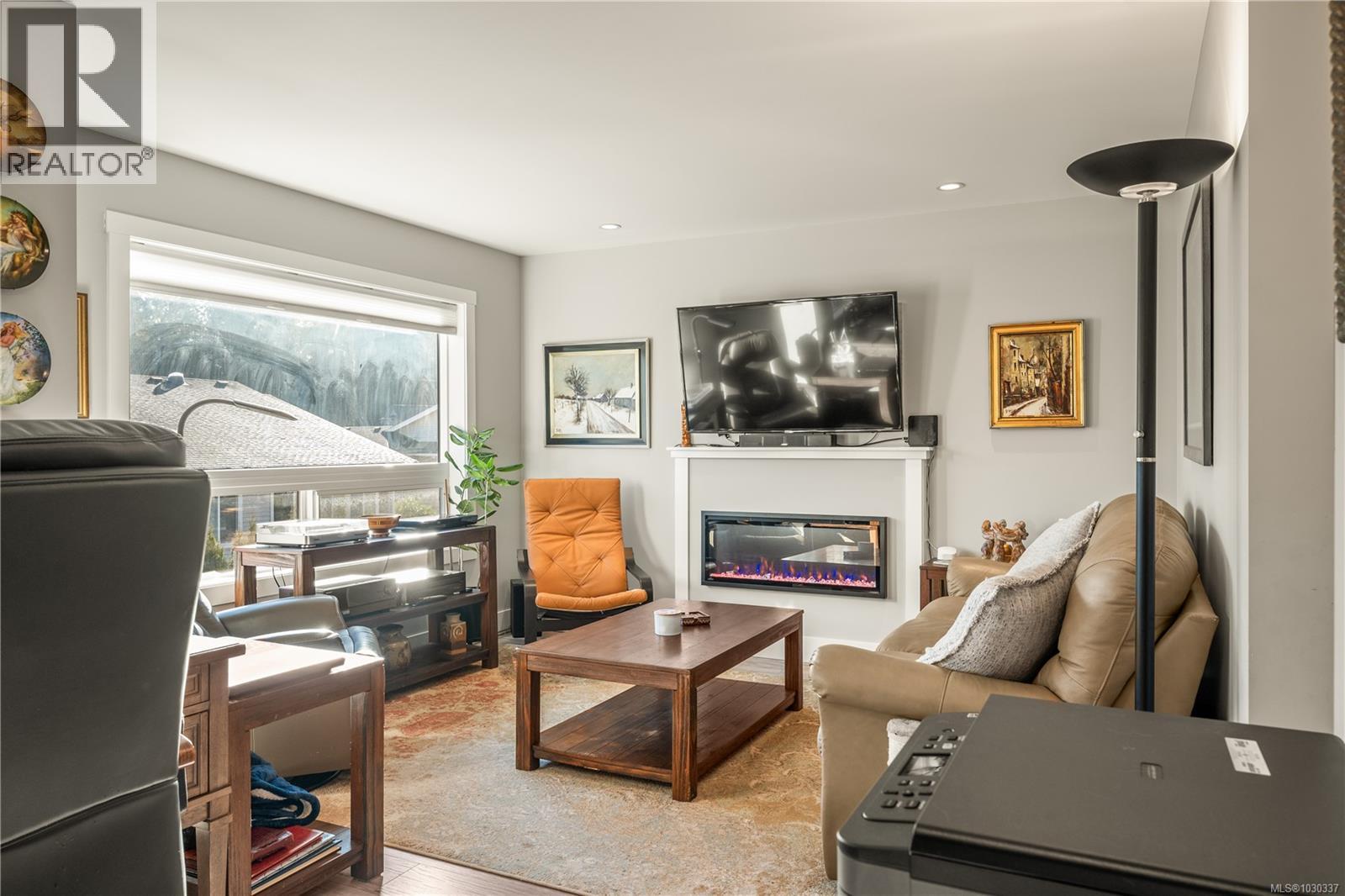 #107 2899 RIVER RD - 21