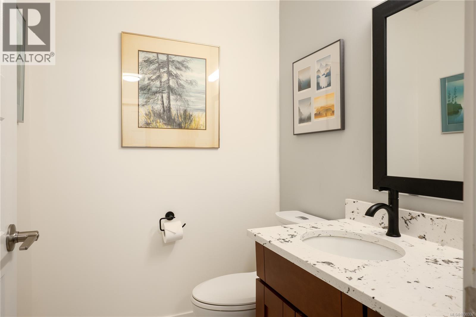 #107 2899 RIVER RD - 25