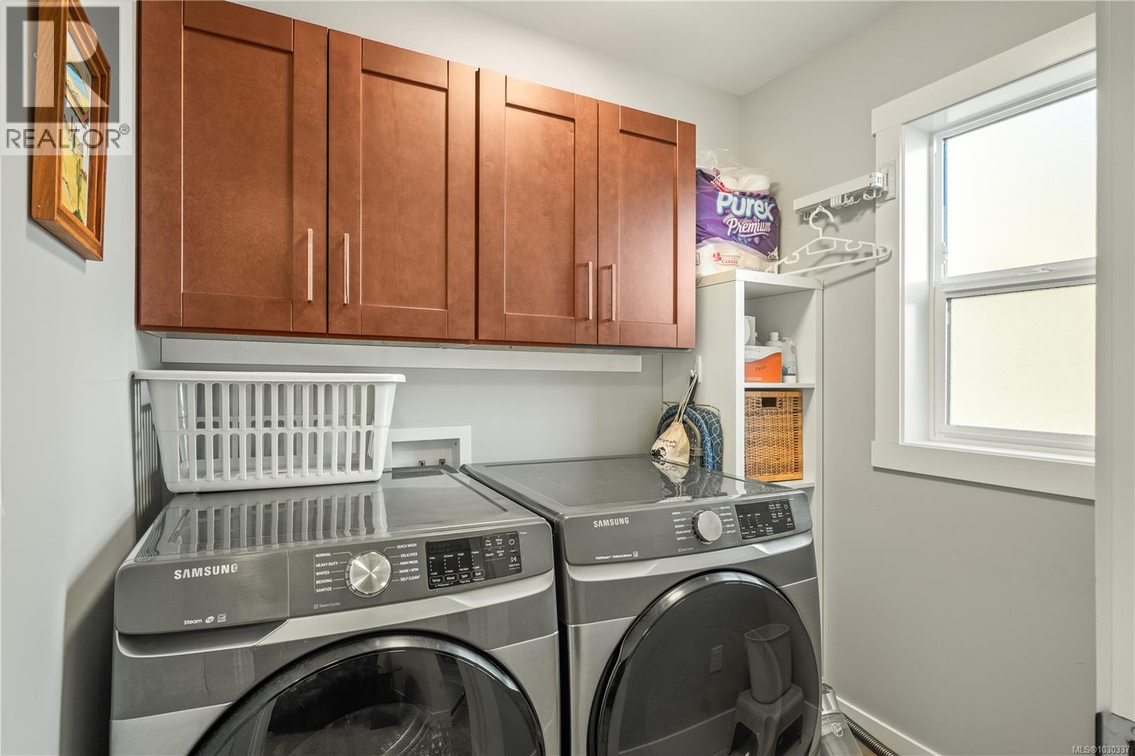 #107 2899 RIVER RD - 43