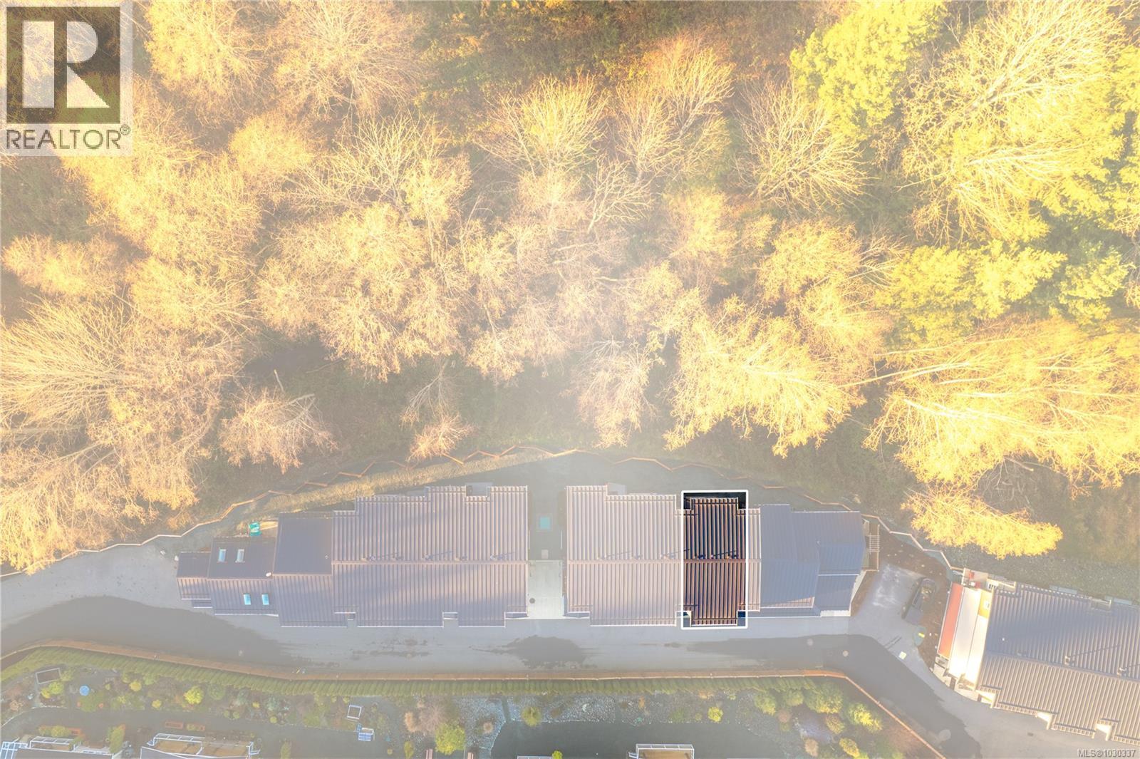 #107 2899 RIVER RD - 58