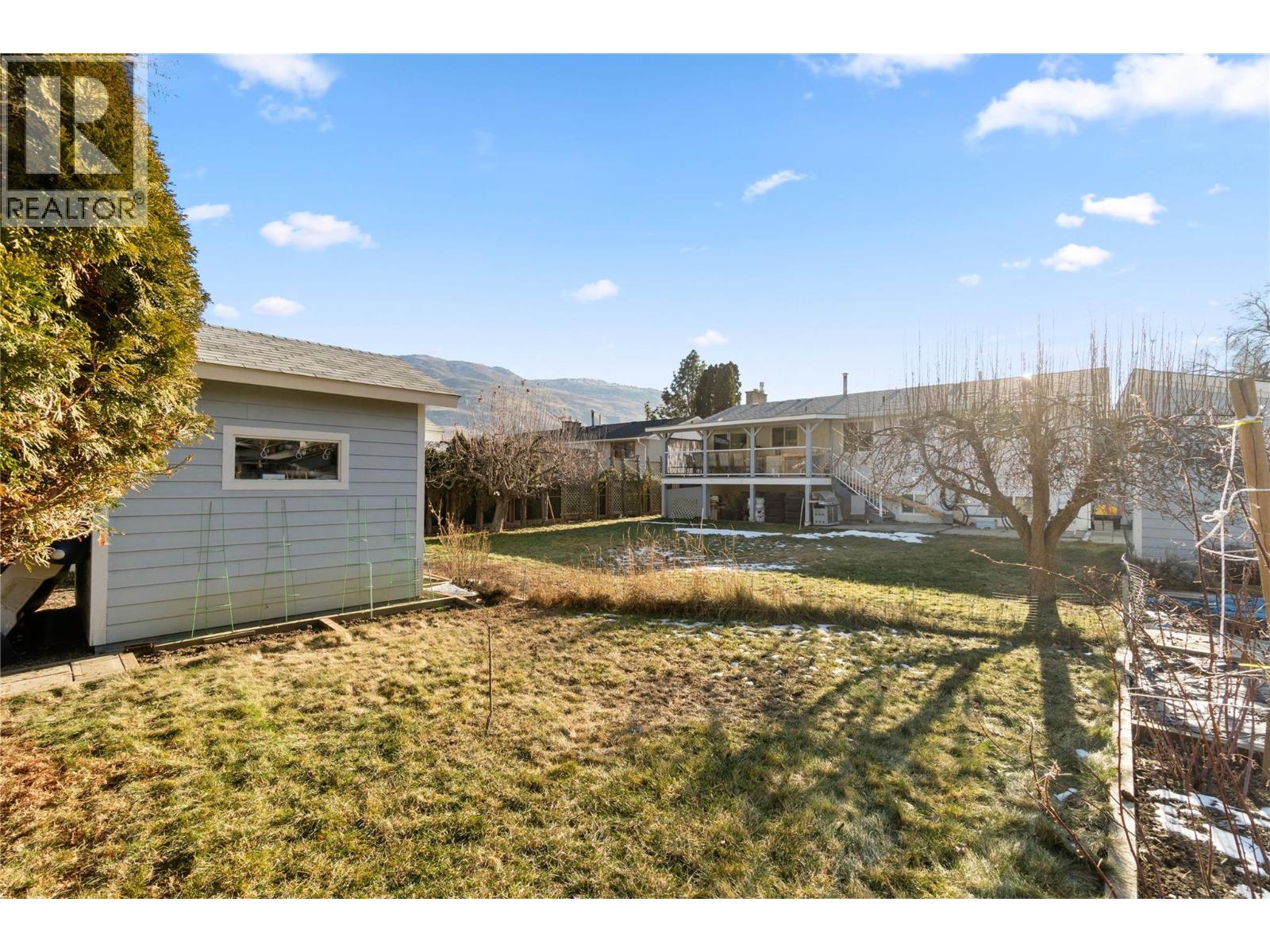  882 DEVER Drive, Kamloops