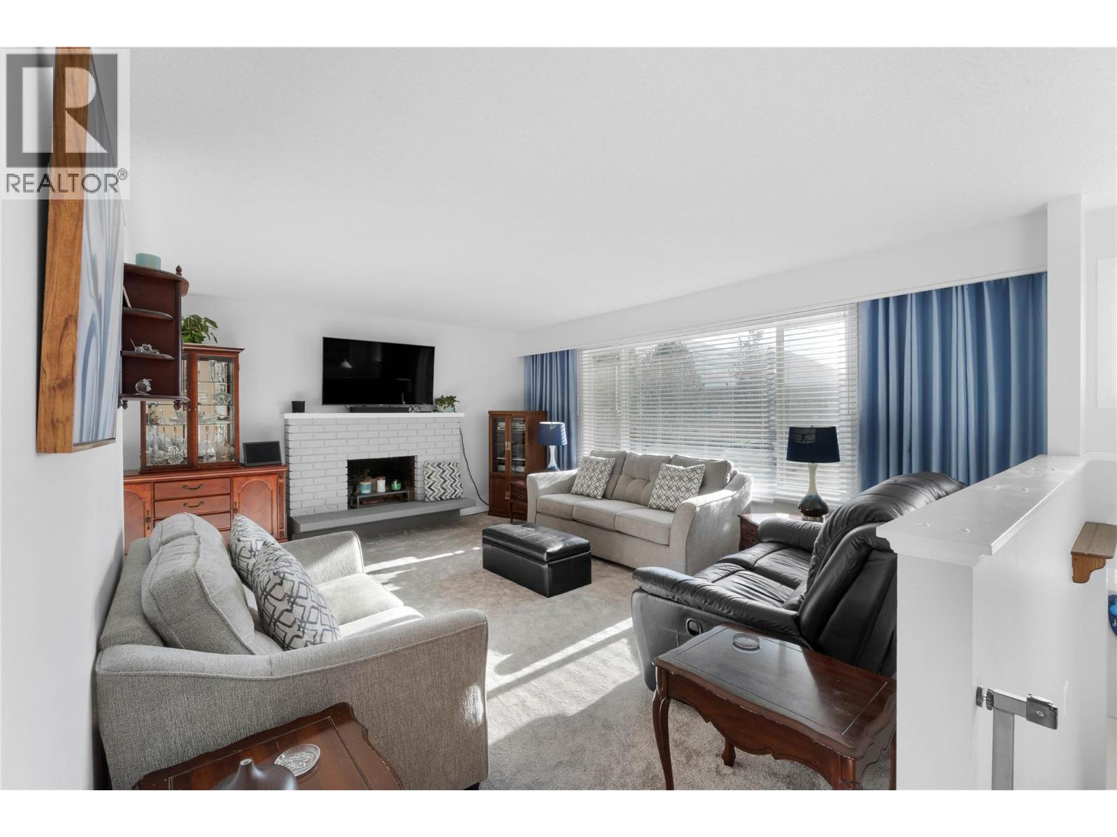  882 DEVER Drive, Kamloops