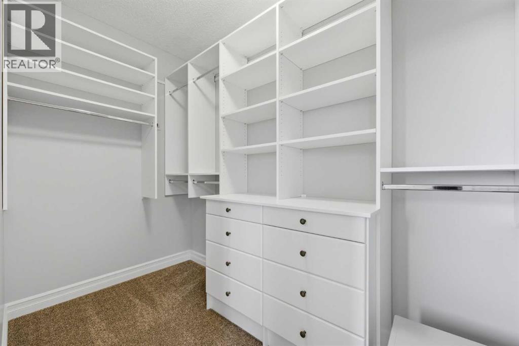 Single Family House for Sale in  Cranarch Common SE Cranston Calgary 