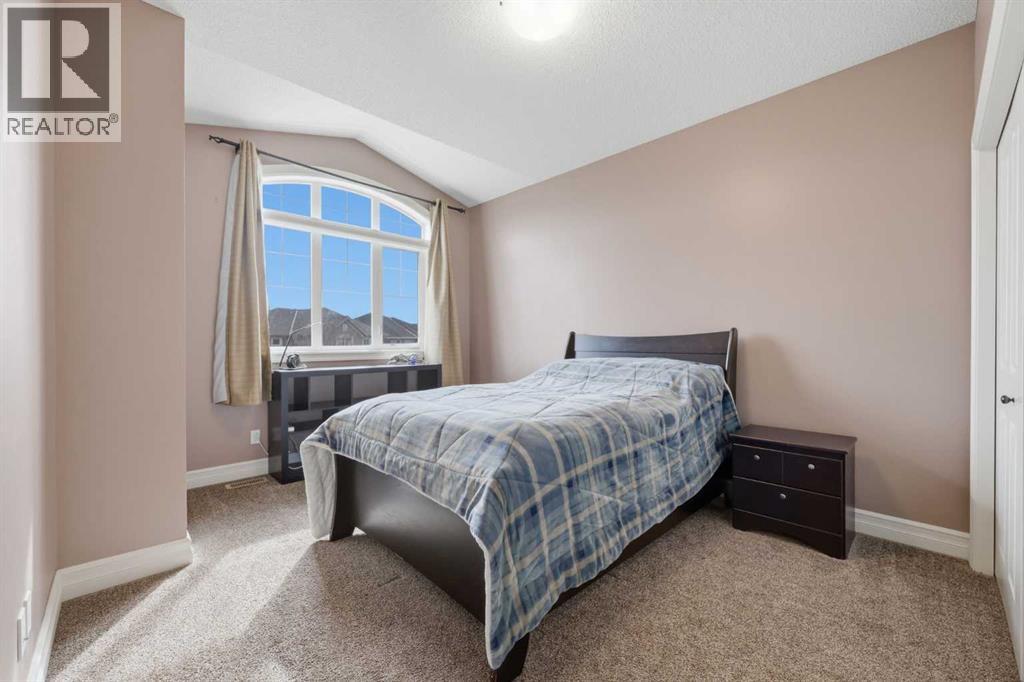 Single Family House for Sale in  Cranarch Common SE Cranston Calgary 