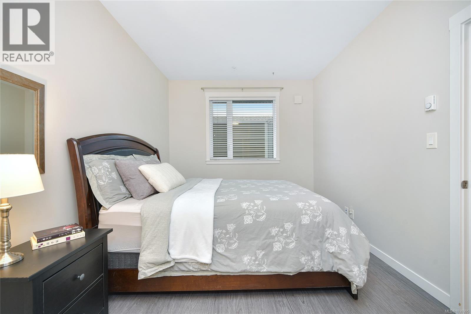 #406 2843 JACKLIN RD - 13