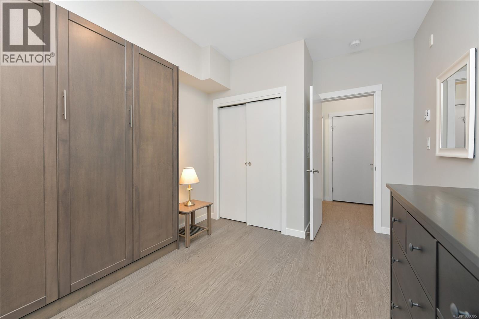 #406 2843 JACKLIN RD - 21